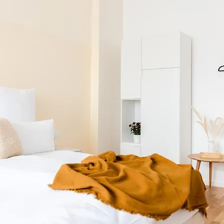 165M2 Downtown Family Suite 5Br, 3Bath, Kids Room, 11Min Alexanderplatz Berlin Extérieur photo