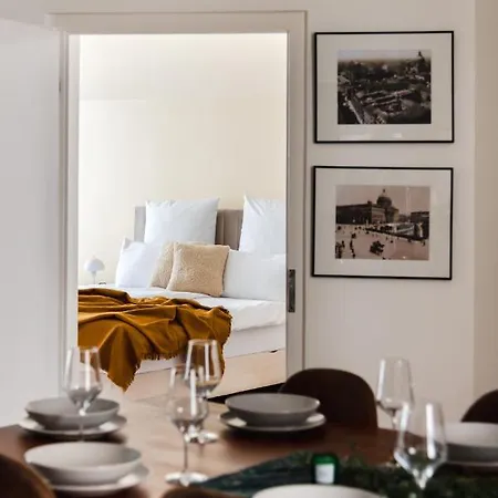 165M2 Downtown Family Suite 5Br, 3Bath, Kids Room, 11Min Alexanderplatz Berlin Extérieur photo